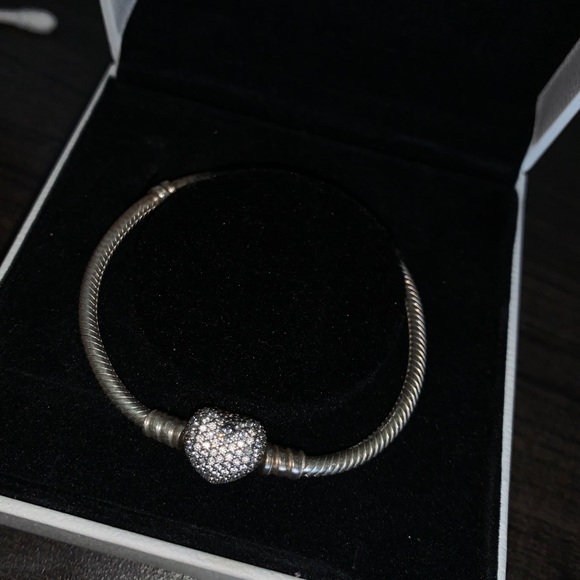 COPY - pandora charm bracelet - Picture 2 of 4